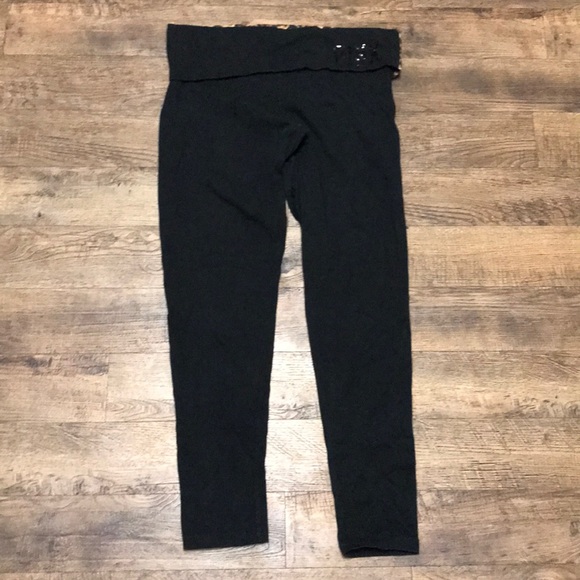 PINK Victoria's Secret Pants - PINK Victoria’s Secret Cheetah + Sequin Leggings